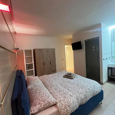 San Francesco Living Guest house Rome